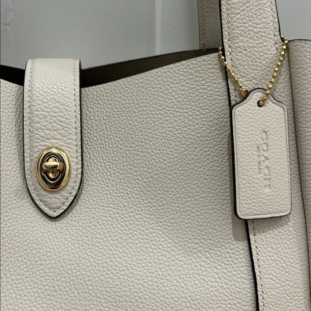 Coach (NWT) Hadley Turnlock Tote Bag - Picture 5 of 17